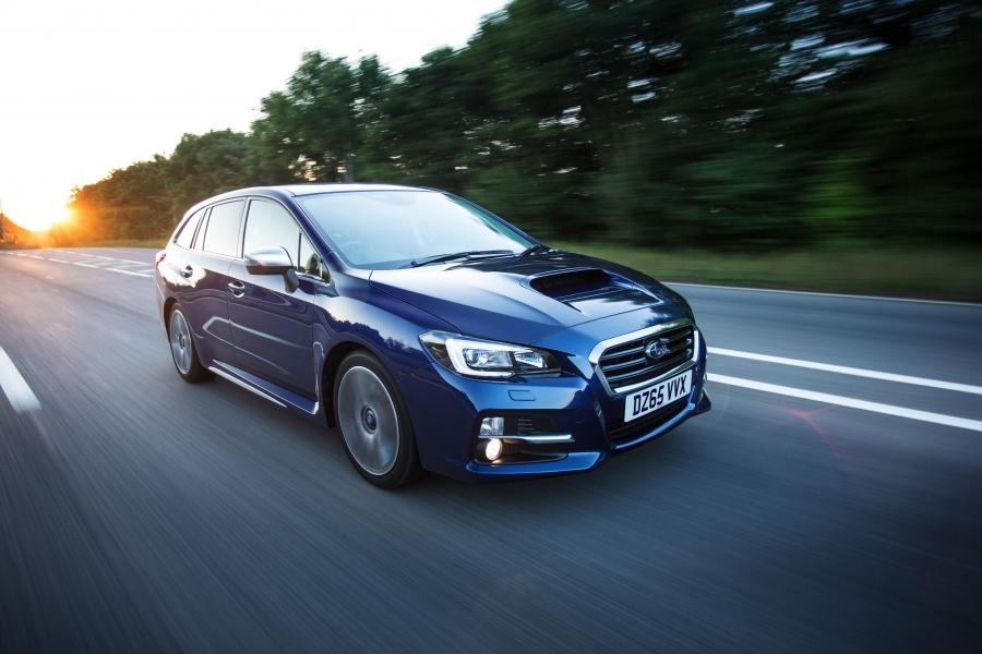  Subaru Levorg 2015 года  (UK) (фото 9 из 31)